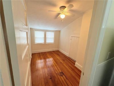 293 Sutton Avenue, East Providence, Род Айленд 02914, Соединенные Штаты