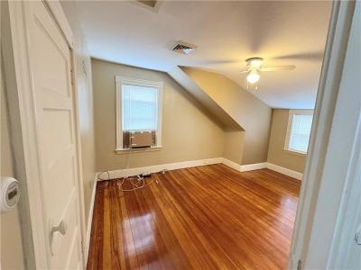 293 Sutton Avenue, East Providence, Род Айленд 02914, Соединенные Штаты