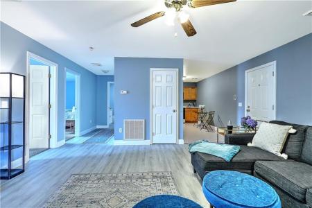 1556 North Main Street Street 7, Fall River, 메사츄세츠 02720, 미국