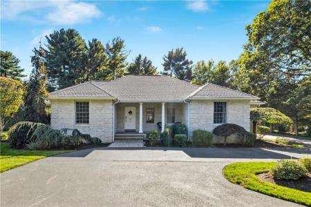 9 Ridge Road, Smithfield, Rhode Island 02917, États-Unis