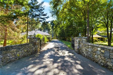 9 Ridge Road, Smithfield, Rhode Island 02917, États-Unis