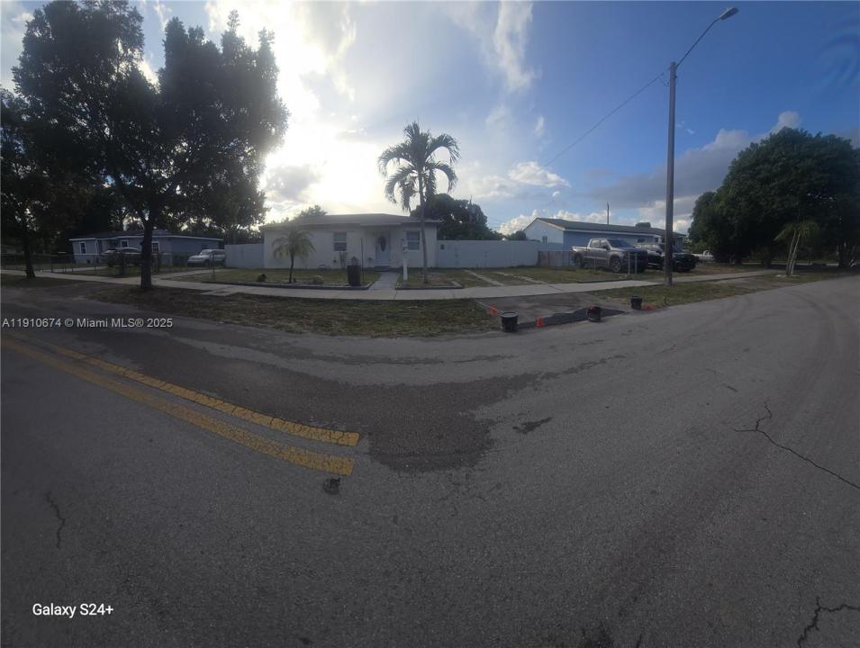 15210 NW 28th Pl, Miami Gardens, 플로리다 33054, 미국