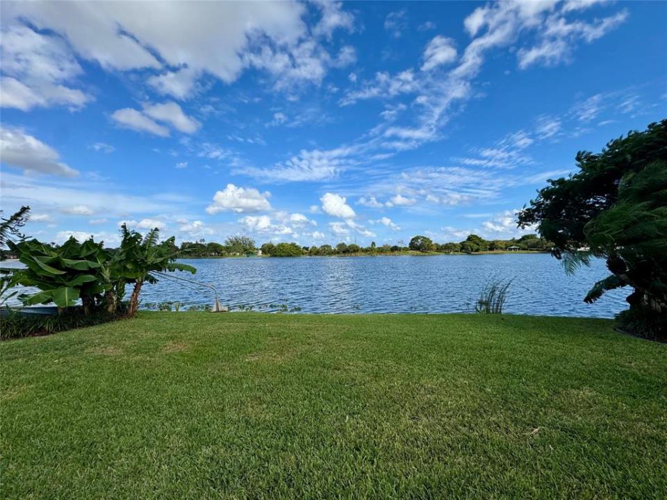 1780 NW 39th Pl, Oakland Park, Florida 33309