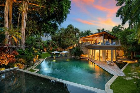 3585 Anchorage Way, Miami, Florida 33133