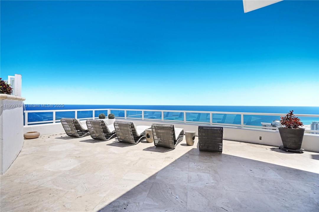 4401 Collins Ave PH South, Miami Beach, Flórida 33140, Estados Unidos