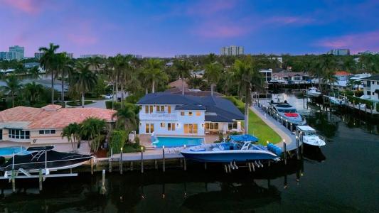 2593 SE 9 Street, Pompano Beach, Florida 33062