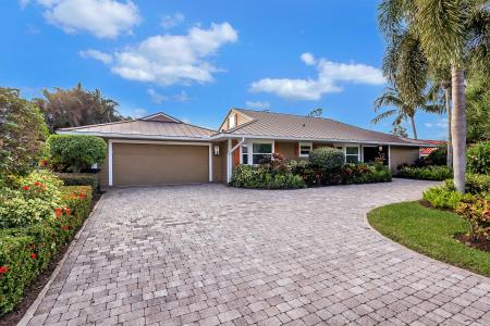3271 SE Court Drive, Yacht & Country Club of Stuart, Stuart, Florida 34997