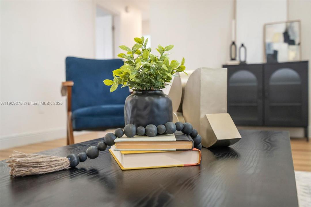 1812 firwood, Orlando, Флорида 32818, Соединенные Штаты