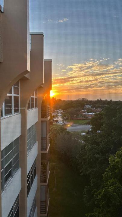 1400 Saint Charles Pl PH22, Pembroke Pines, Florida 33026, Estados Unidos