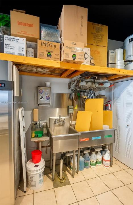 205 NE 35th St, Miami, 플로리다 33137, 미국