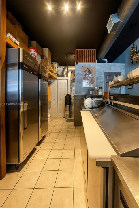 205 NE 35th St, Miami, 플로리다 33137, 미국