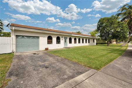 18900 Belview Dr, Cutler Bay, Florida 33157
