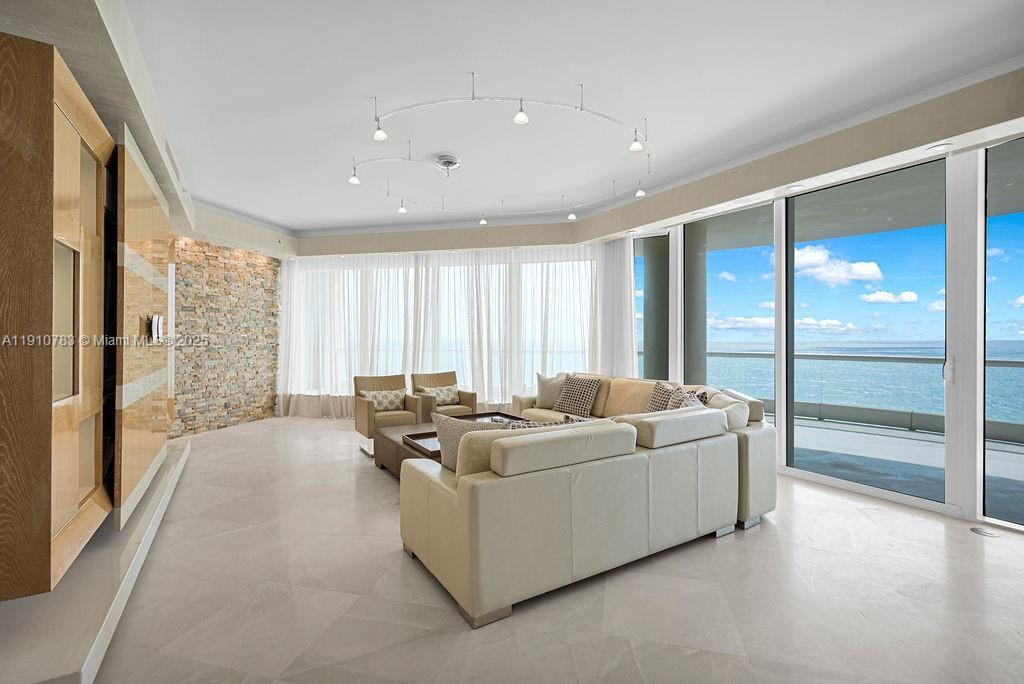 16047 Collins Ave 1104, Sunny Isles Beach, Florida 33160, HOA KỲ
