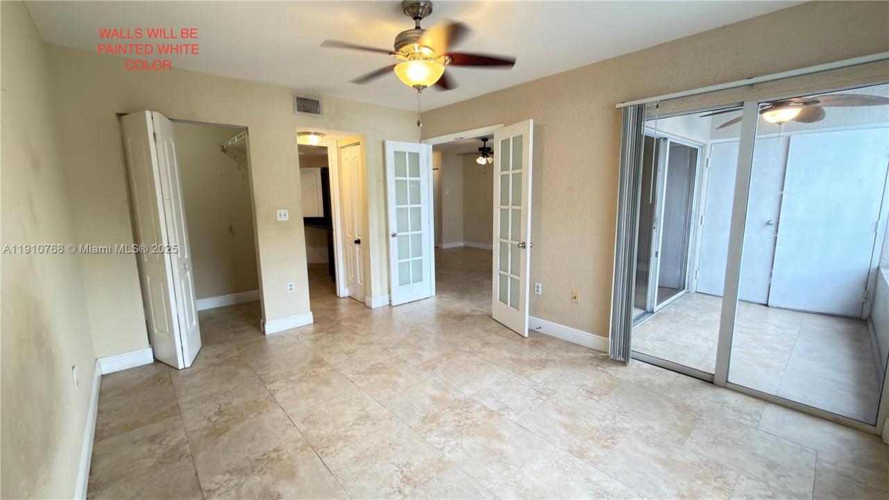 2803 N Oakland Forest Dr 203, Oakland Park, Floride 33309, États-Unis