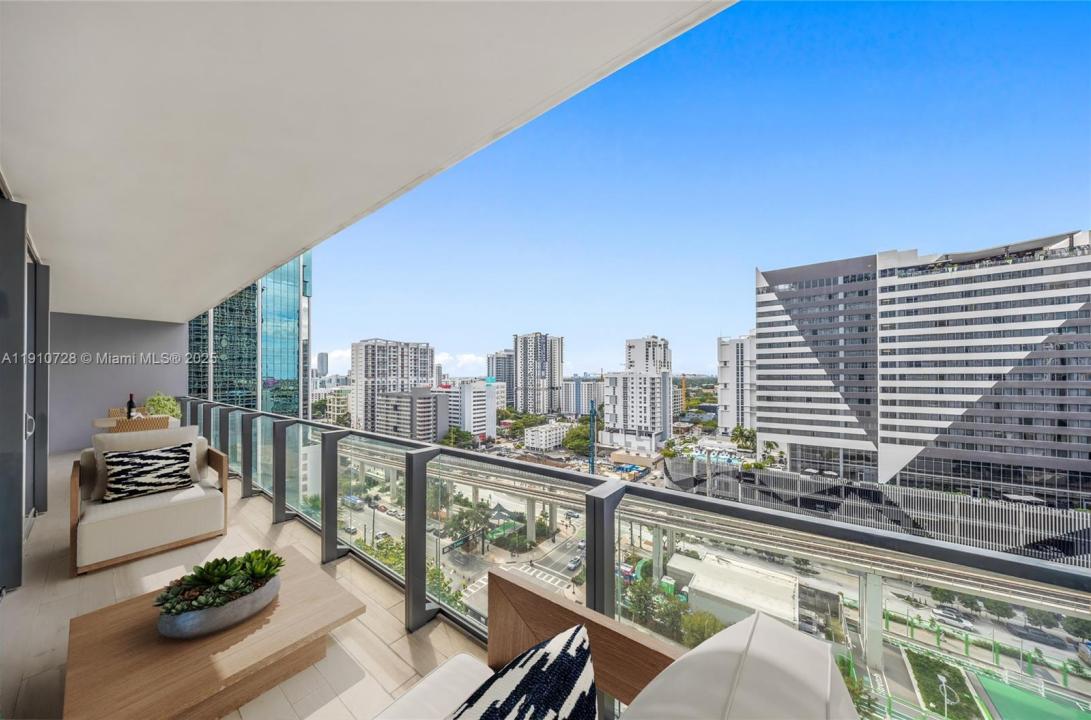 88 SW 7th St 1004, Miami, 플로리다 33130, 미국