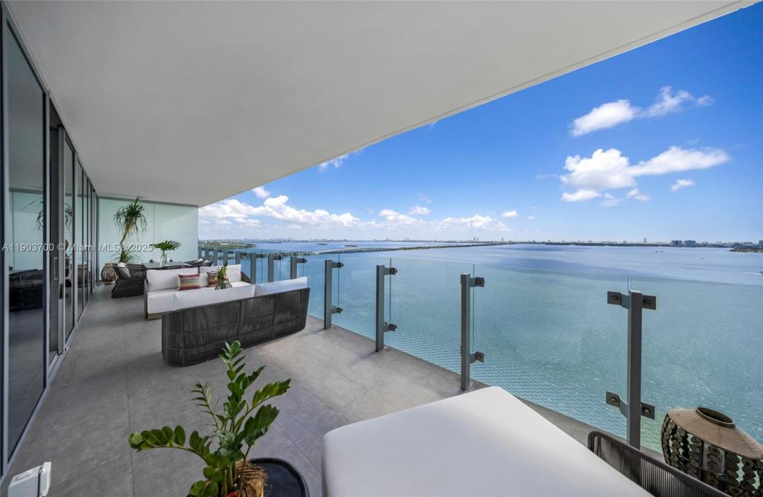 700 NE 26th Ter 2202, Miami, Flórida 33137, Estados Unidos