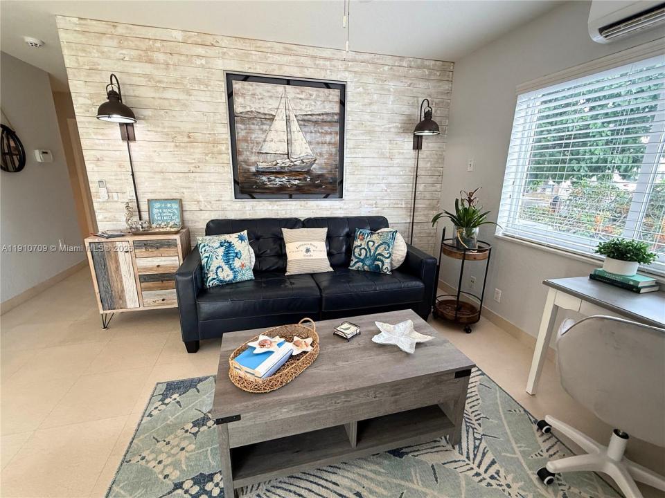 1705 N Riverside Dr 1, Pompano Beach, Florida 33062, USA