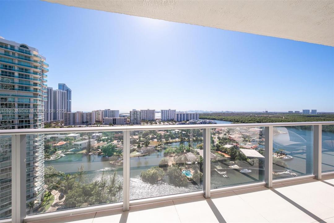 330 Sunny Isles Blvd 5-1908, Sunny Isles Beach, 플로리다 33160, 미국