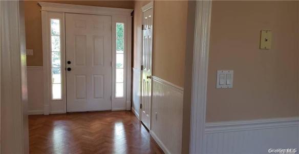 28 Carley Avenue, Huntington, New York 11743, États-Unis