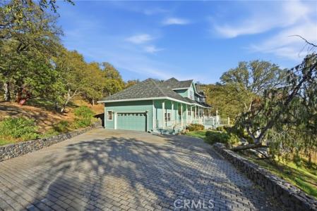 Foothill Court, Hidden Valley Lake, קליפורניה 95467, ארצות הברית של אמריקה 