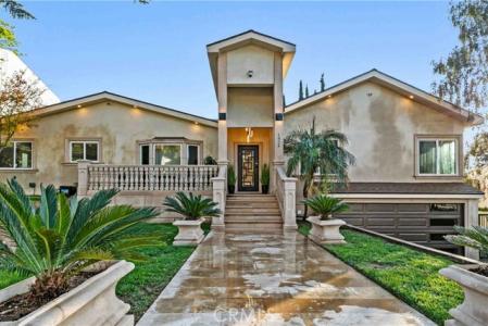 Crestmont Court, Glendale, California 91208