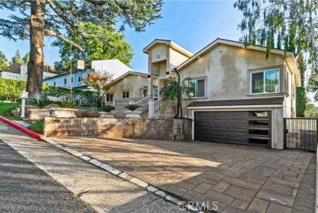 Crestmont Court, Glendale, California 91208