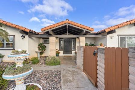 Odell Cir, Vista, California 92084, Estados Unidos