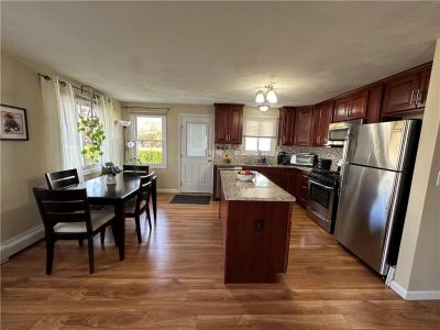 75 Belmont Avenue, East Providence, Rhode Island 02914, Stati Uniti