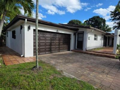 690 NW 68th Ave, Plantation, Florida 33317