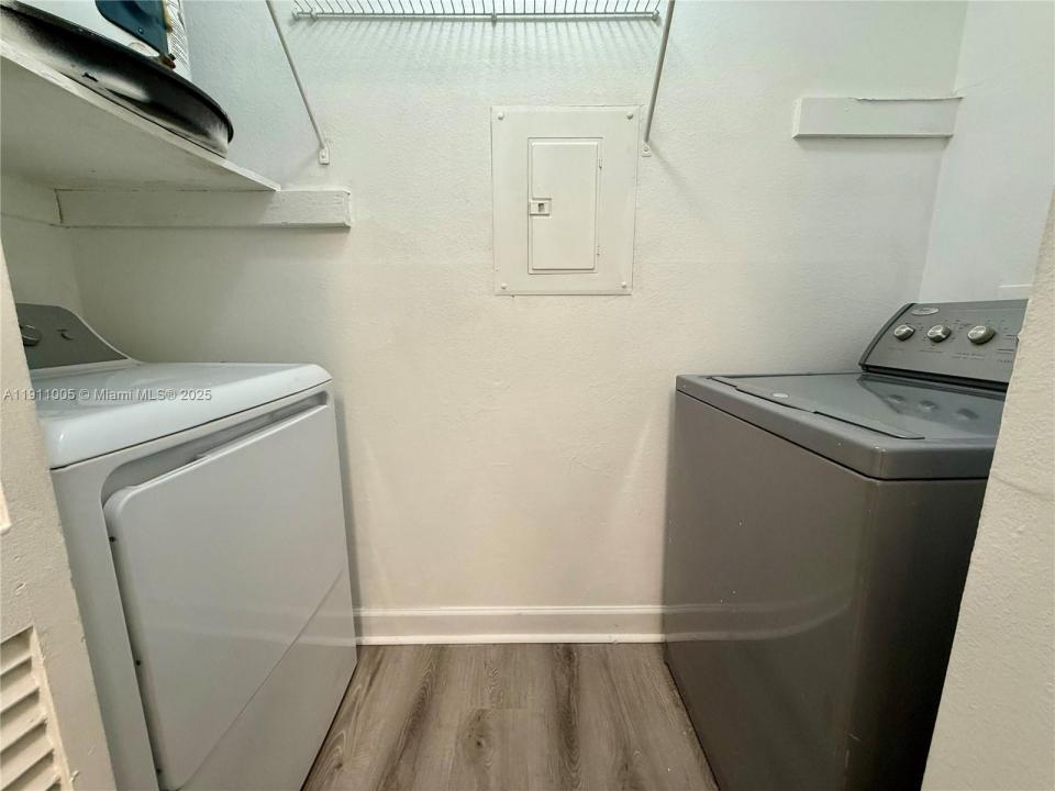 3988 NW 87th Ave 0, Sunrise, Florida 33351, Amerika Birleşik Devletleri