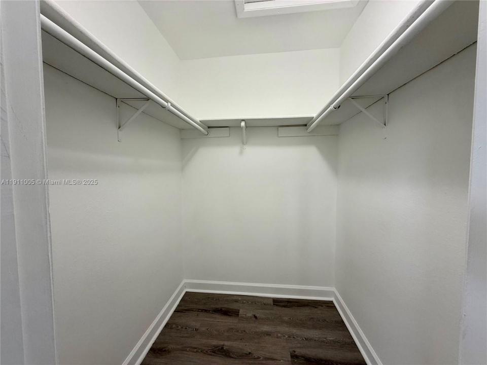 3988 NW 87th Ave 0, Sunrise, Florida 33351, Amerika Birleşik Devletleri