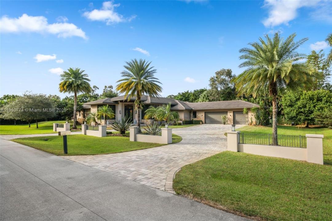 12321 NW 2nd St, Plantation, פלורידה 33325, ארצות הברית של אמריקה