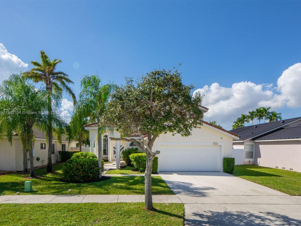 862 SW 176th Ave, Pembroke Pines, Flórida 33029, Estados Unidos