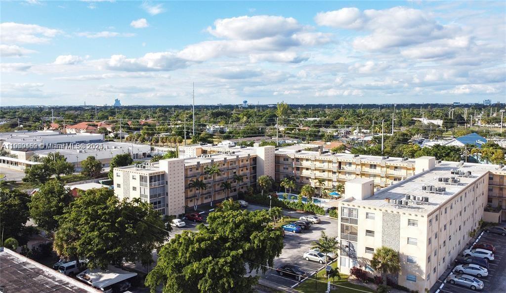 2145 Pierce St 205, Hollywood, Florida 33020, USA