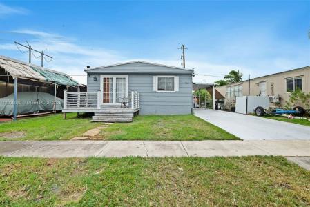 700 NW 219th Ave, Pembroke Pines, Florida 33029, USA