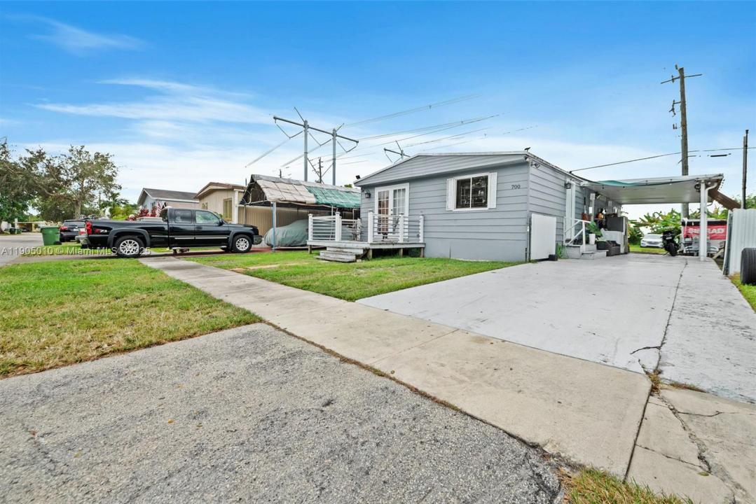 700 NW 219th Ave, Pembroke Pines, Floride 33029, États-Unis