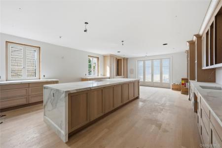 156 Harborview, Hempstead, New York 11559, États-Unis