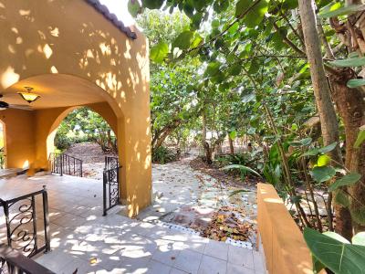 4200 N Surf Road, Hollywood, Florida 33019