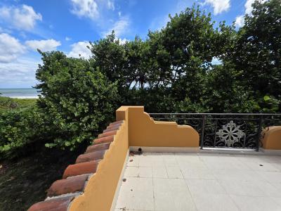 4200 N Surf Road, Hollywood, Florida 33019