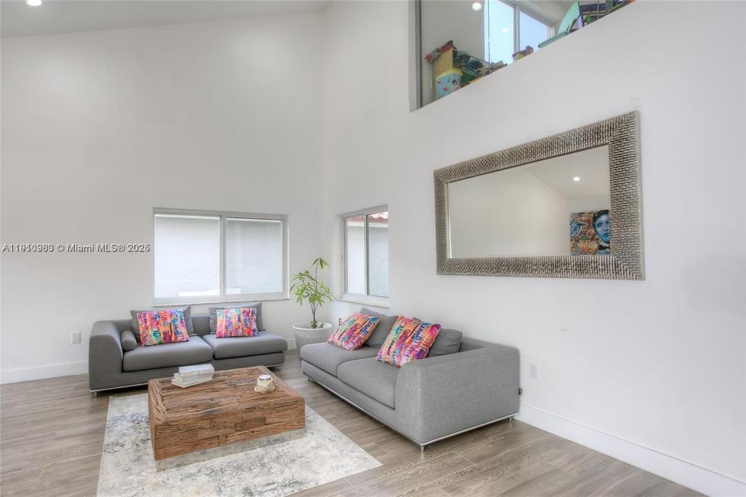 18515 NW 55th Ave, Miami Gardens, フロリダ 33055, アメリカ合衆国