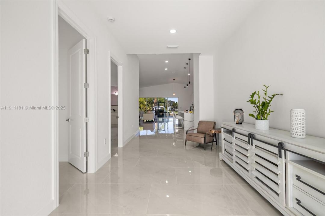 2170 barbados ave, Lehigh Acres, 佛罗里达州 33905, 美国