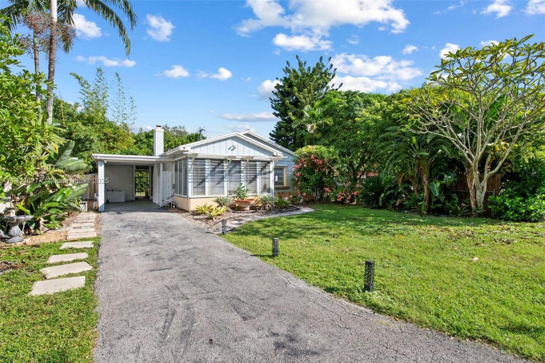 2243 Cleveland St, Hollywood, 플로리다 33020, 미국