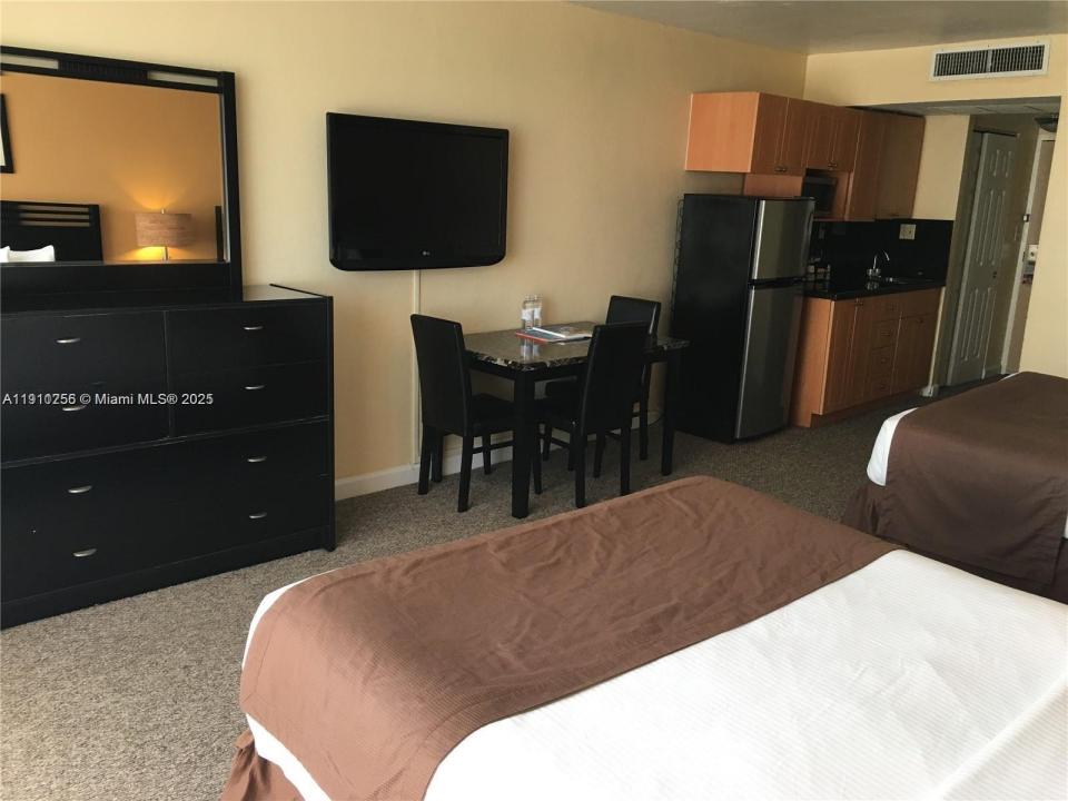 19201 Collins Ave 904, Sunny Isles Beach, 佛罗里达州 33160, 美国