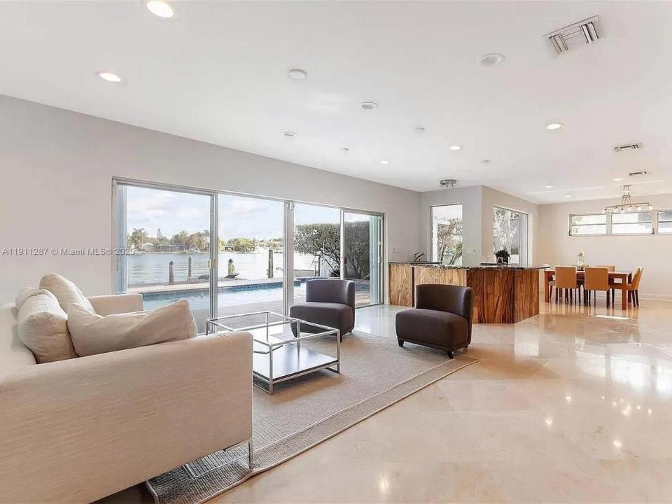 565 N Shore Dr, Miami Beach, فلوريدا 33141, الولايات المتحدة