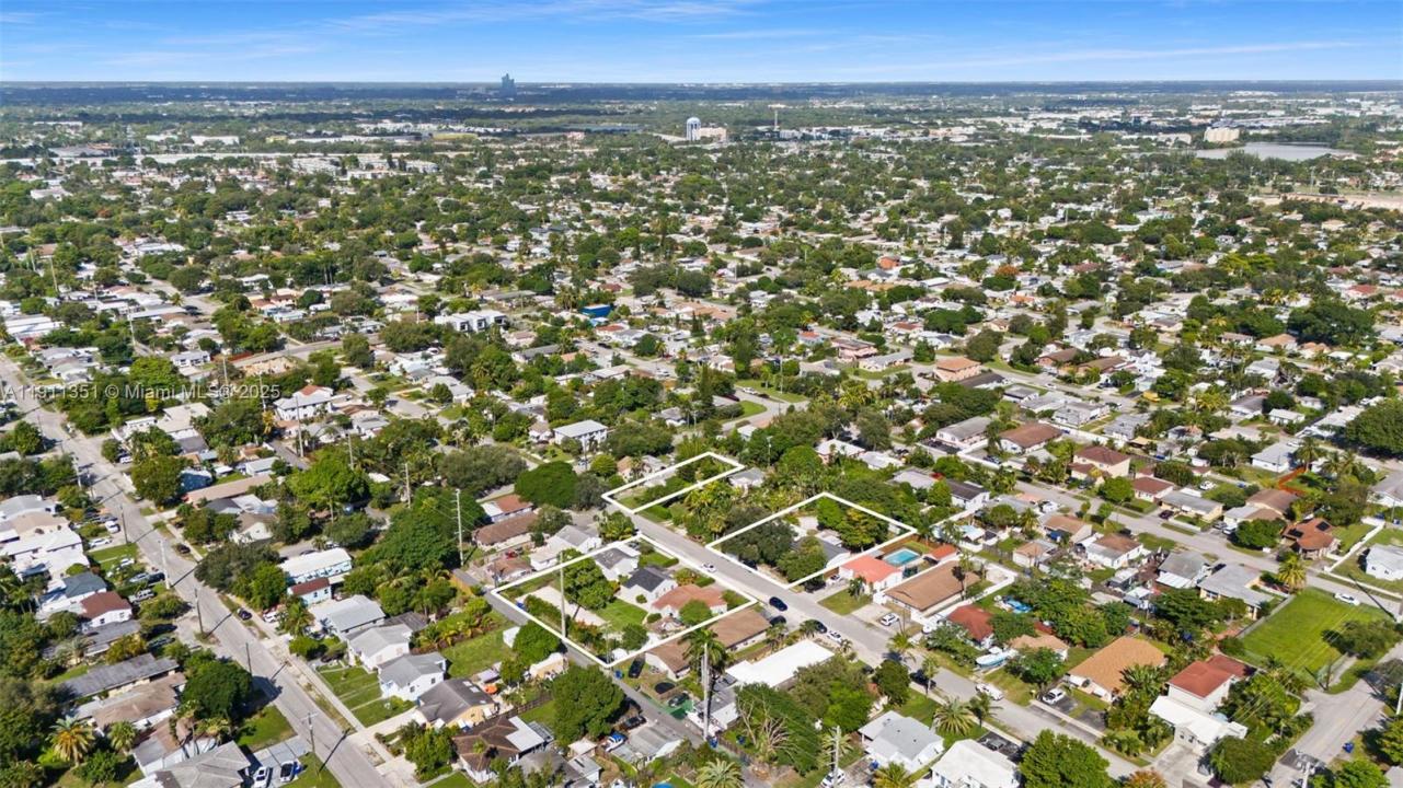 2226-2243 Cleveland Street, Hollywood, 플로리다 33020, 미국