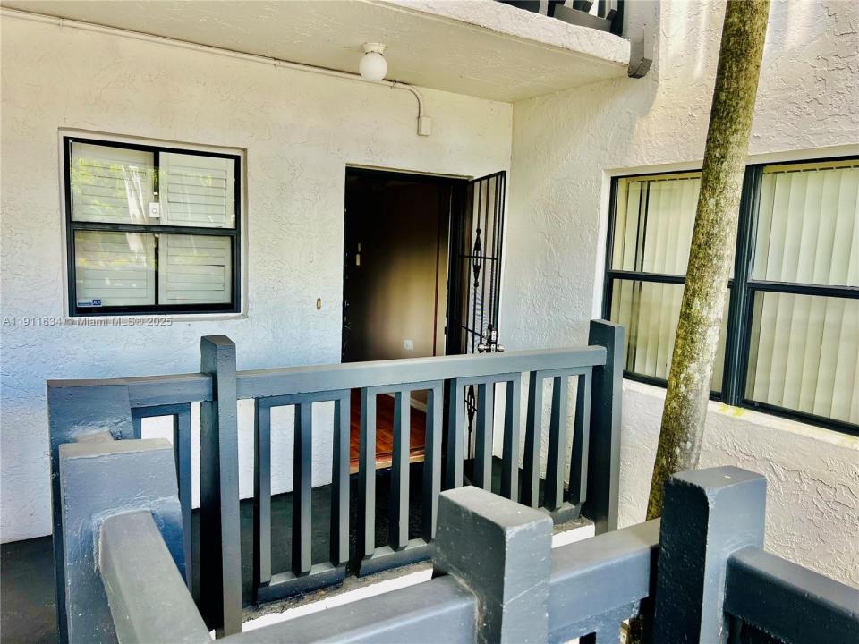 1021 Mockingbird Ln 215, Plantation, Florida 33324, Estados Unidos