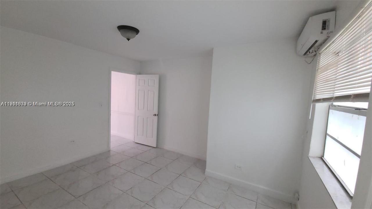 2015 NW 6th Pl 4, Miami, 플로리다 33127, 미국