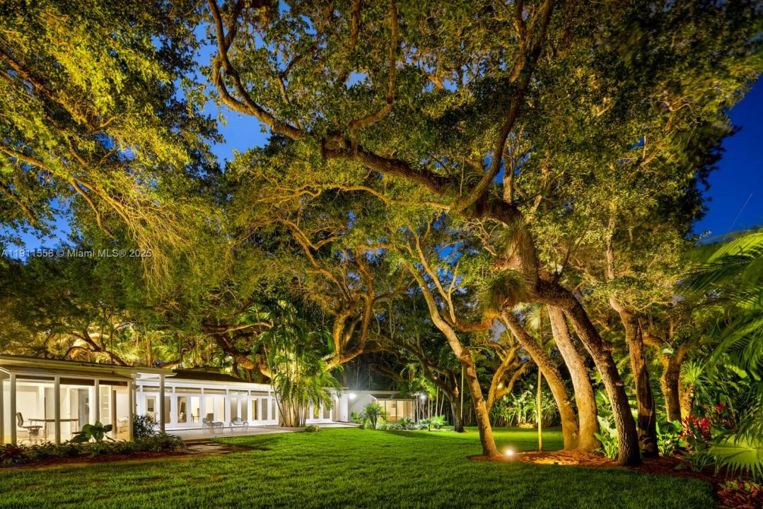 11015 Lakeside Dr, Coral Gables, פלורידה 33156, ארצות הברית של אמריקה