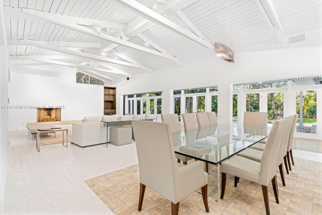 11015 Lakeside Dr, Coral Gables, פלורידה 33156, ארצות הברית של אמריקה