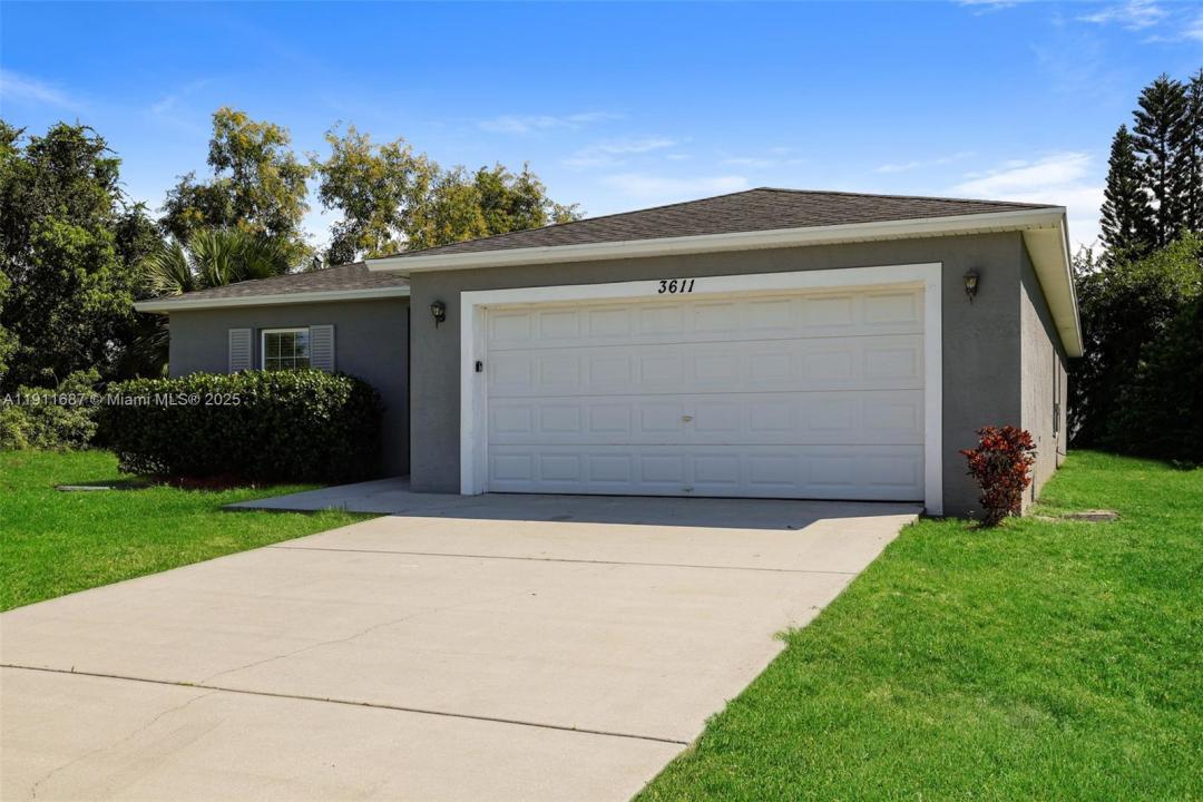 3611 SW San Benito St, Port St. Lucie, Floride 34953, États-Unis